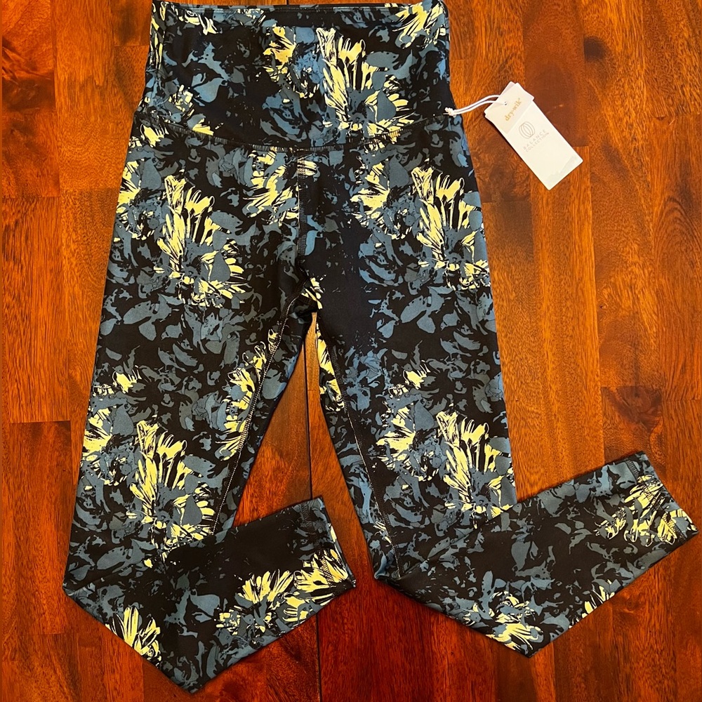 Balance Collection Dry-Wik leggings